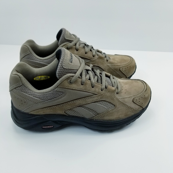 reebok dmx max brown